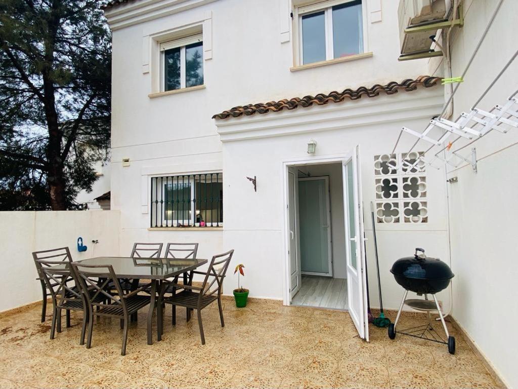 Benaplaya - Fantastica Casa Con Terraza & Piscina, Playa A 200 Metros *