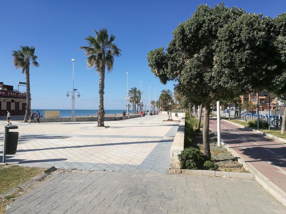 Piso Nuevo Al Lado De La Playa Malaga