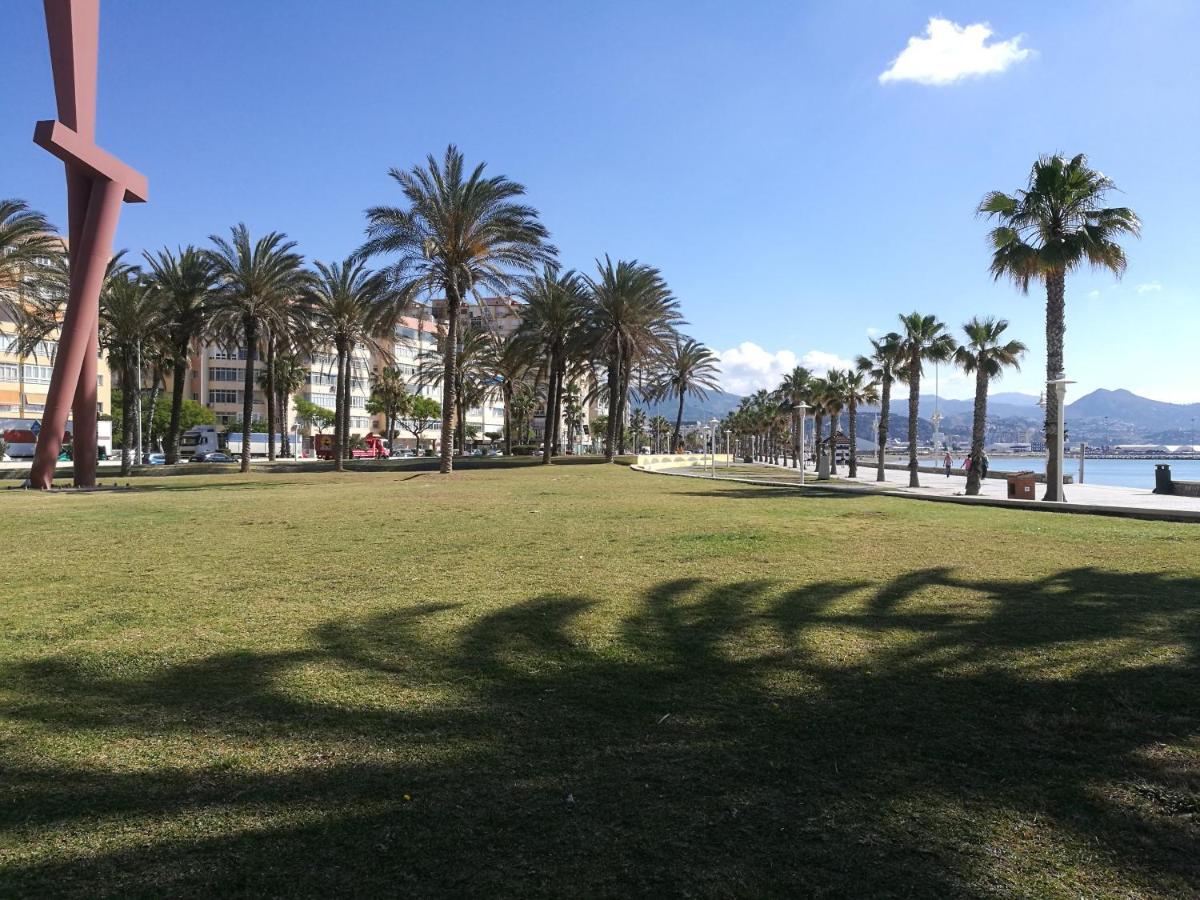 Piso Nuevo Al Lado De La Playa *