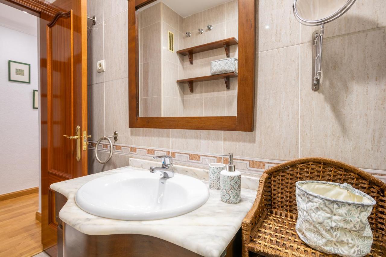 Amplio Universidad By Renthas Appartement