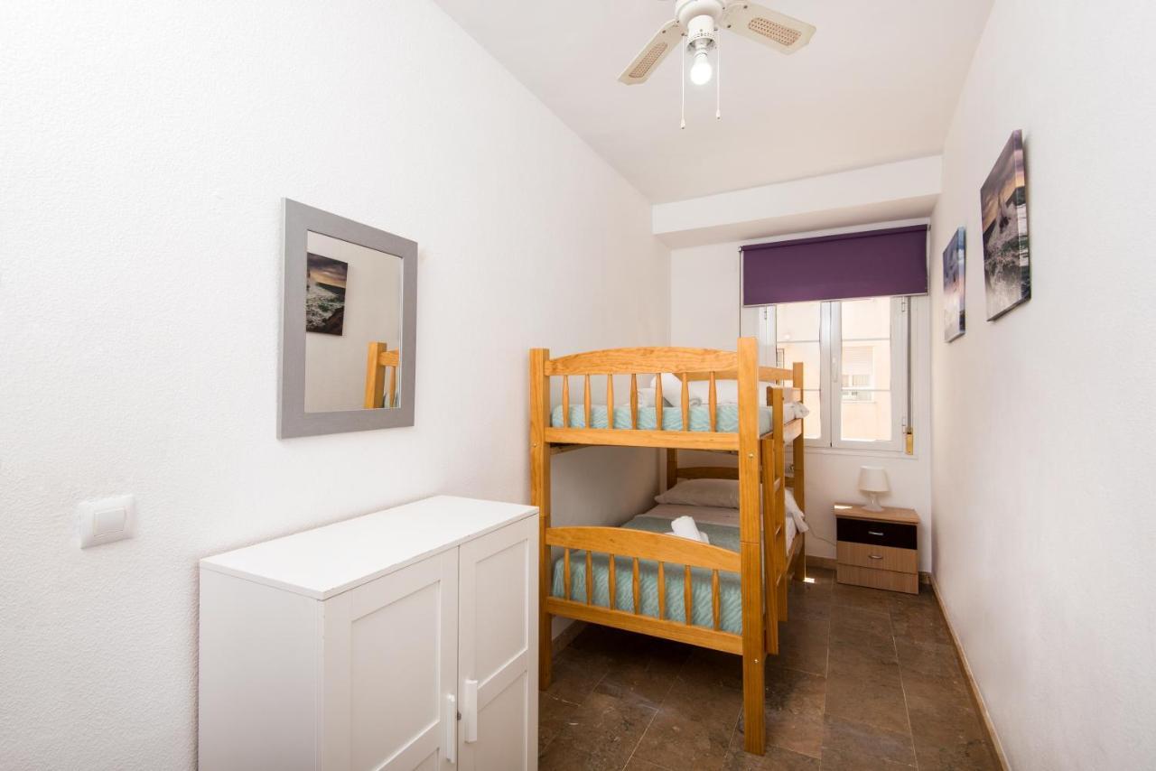 Appartement Center 2bed 2b Aircon Wif And Parking Free