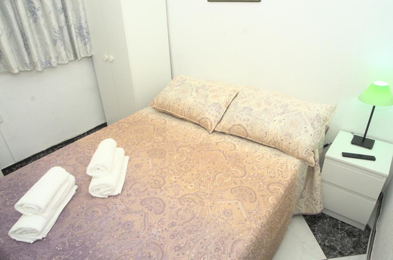 Habitación En El Corazón Del Centro De *