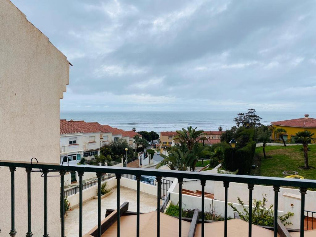 Benaplaya - Fantastica Casa Con Terraza & Piscina, Playa A 200 Metros Apartment Málaga