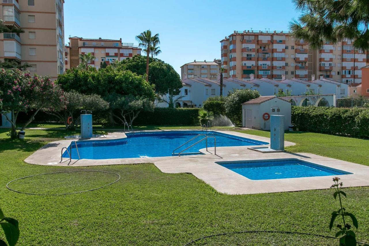 Leilighet Apartamento Buganvillas Primera Linea De Playa Málaga