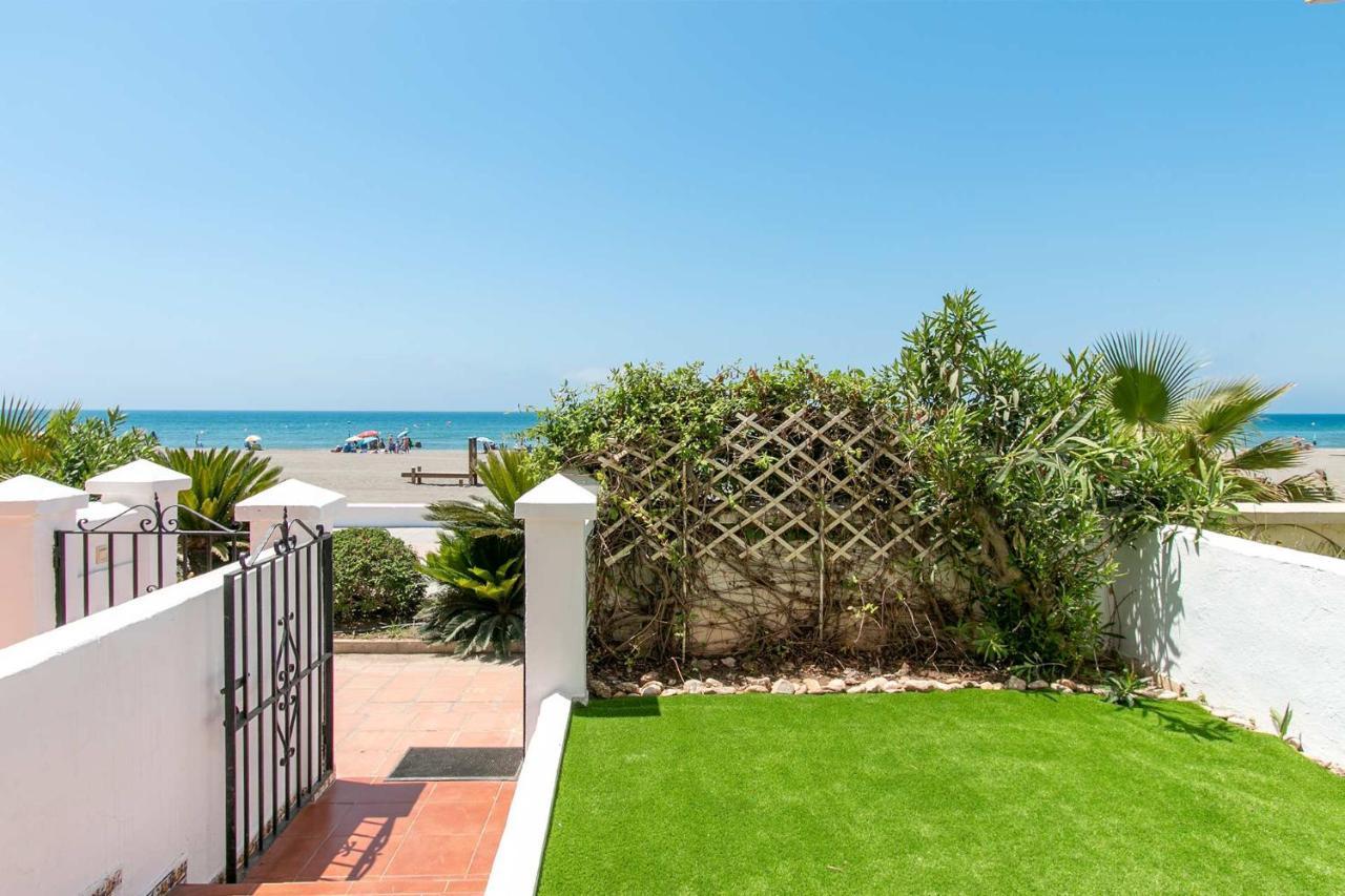 Apartamento Buganvillas Primera Linea De Playa Leilighet Málaga