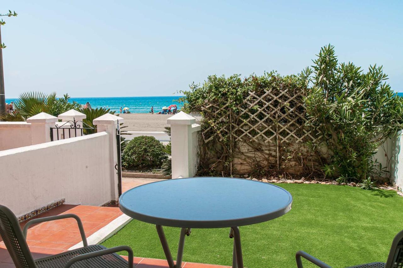 Apartamento Buganvillas Primera Linea De Playa Leilighet