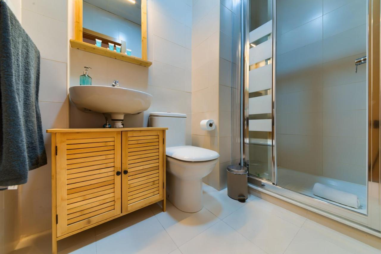 Holidays2malaga Victoria Next Old Town High Speed Wifi Appartement