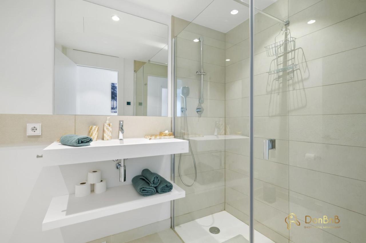 Beautiful With Views In Fuengirola Higueron West Appartamento *