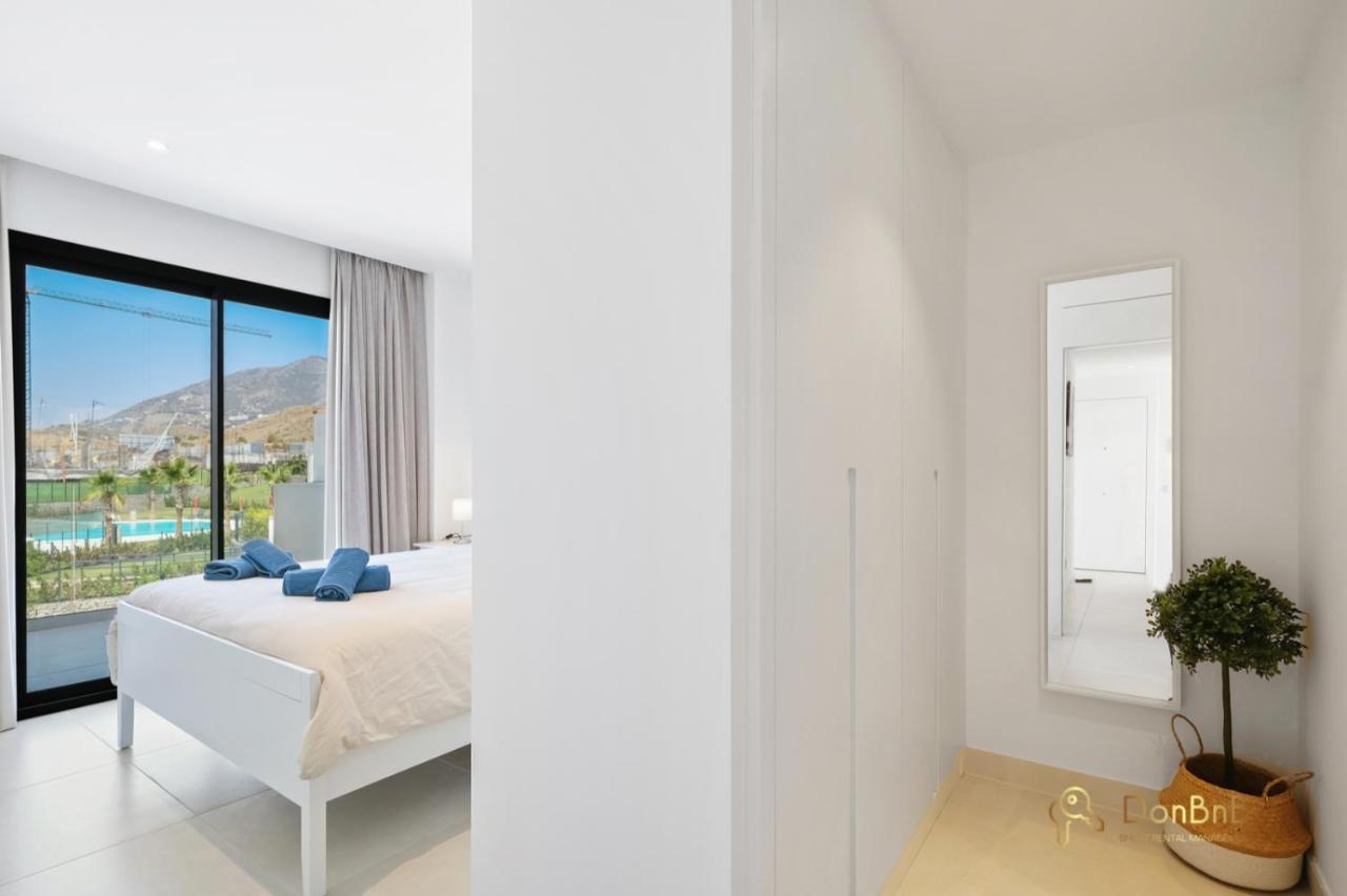 Beautiful With Views In Fuengirola Higueron West Appartamento *