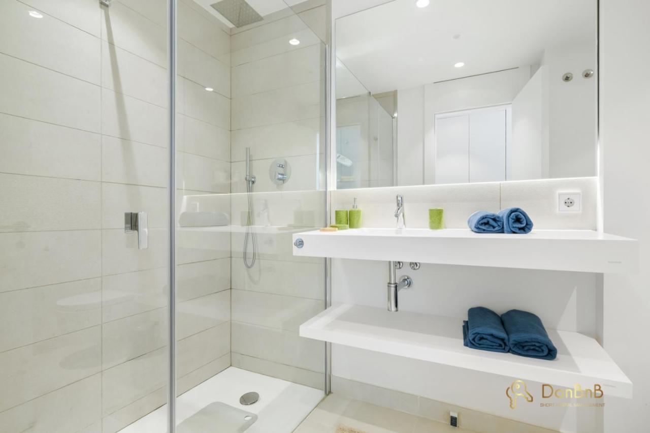 Beautiful With Views In Fuengirola Higueron West Appartamento *