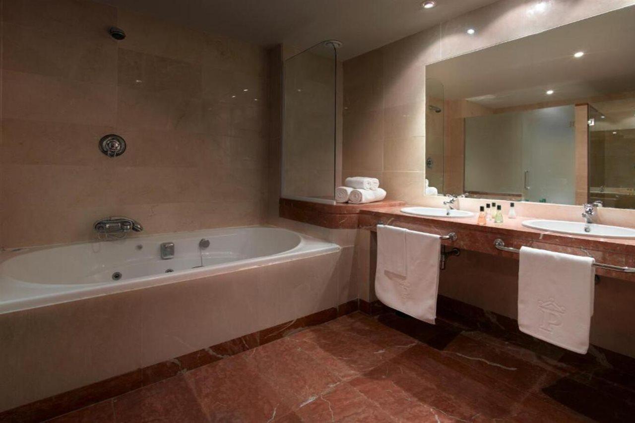 De Golf Hotell