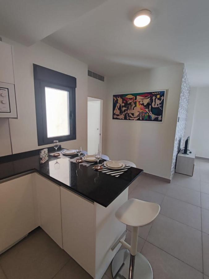 Piso Completo Para 4 Personas -parking Gratuito Appartement Málaga