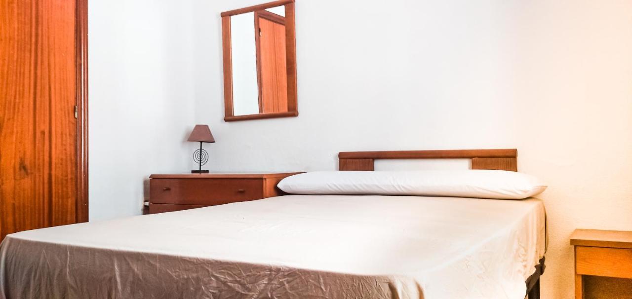 With Price For Men - Por Precio De Hombre - Center, - En Habitación en casa particular Málaga