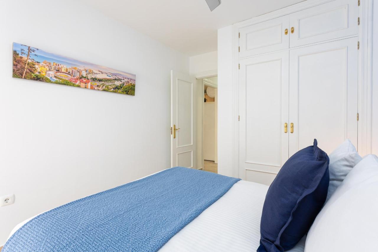 Holidays2malaga Capuchinos French Balconies, Private Parking, Wifi & Air Con Apartamento Málaga