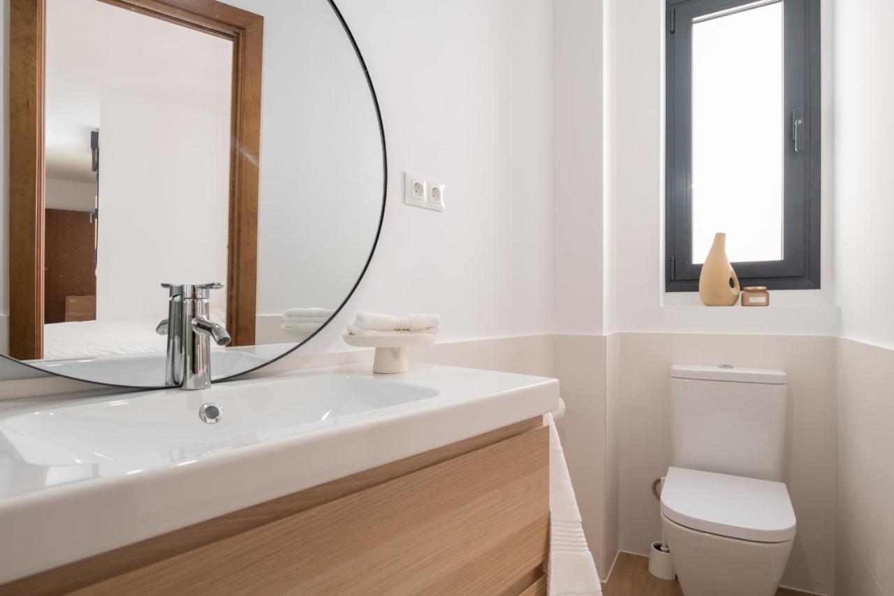 Malasana 13, Nuevo 2 Dormitorios, Centro Historico, Todos Servicios, Barrio Tranquilo, Ms * Málaga