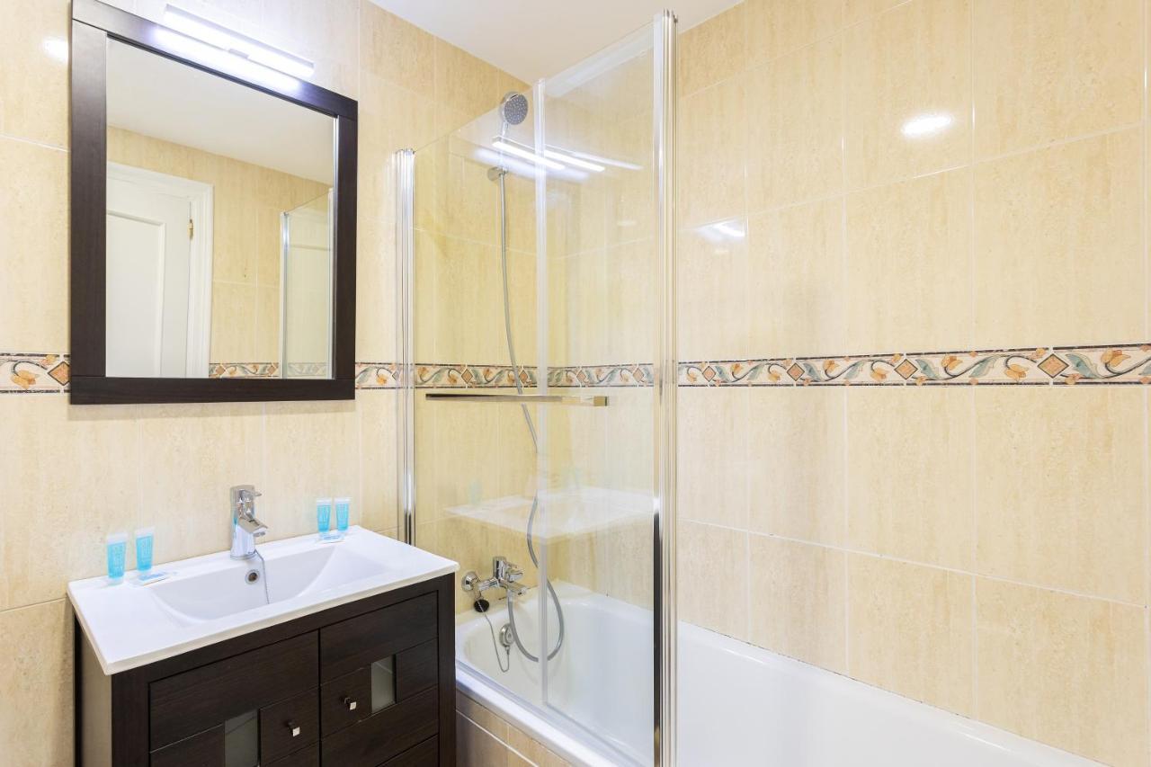 Apartamento Holidays2malaga Capuchinos French Balconies, Private Parking, Wifi & Air Con Málaga
