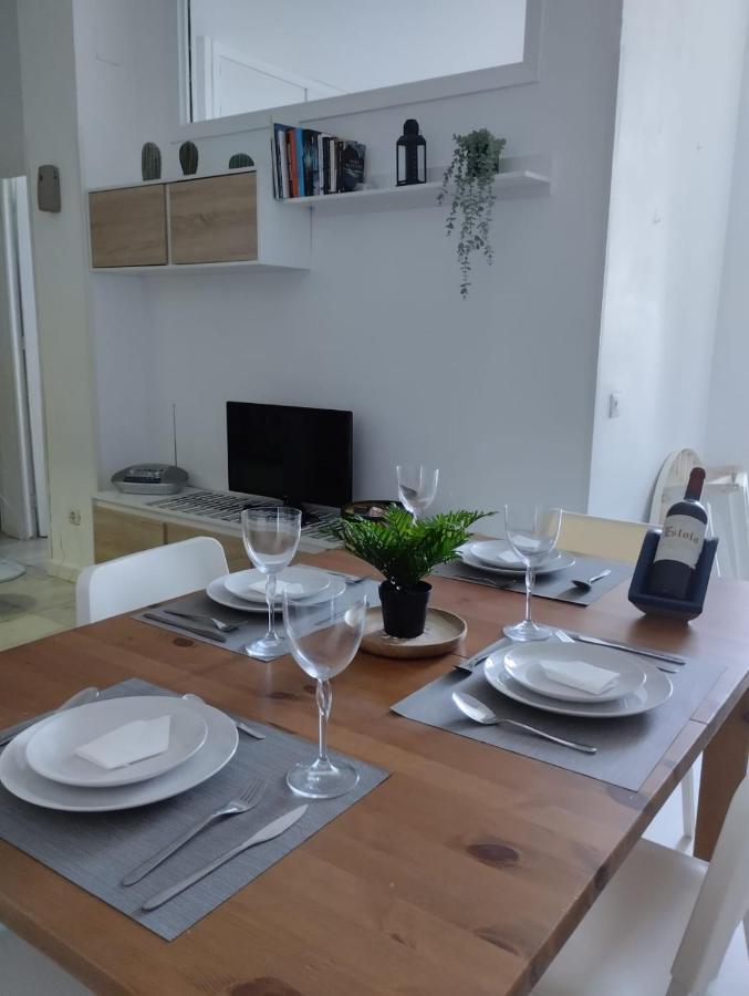 Apartamento Almirante Beach Apartment