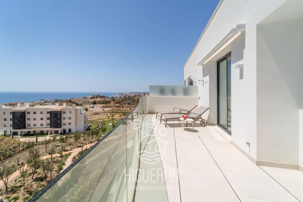 Higueronrentals The Bay Apartamento