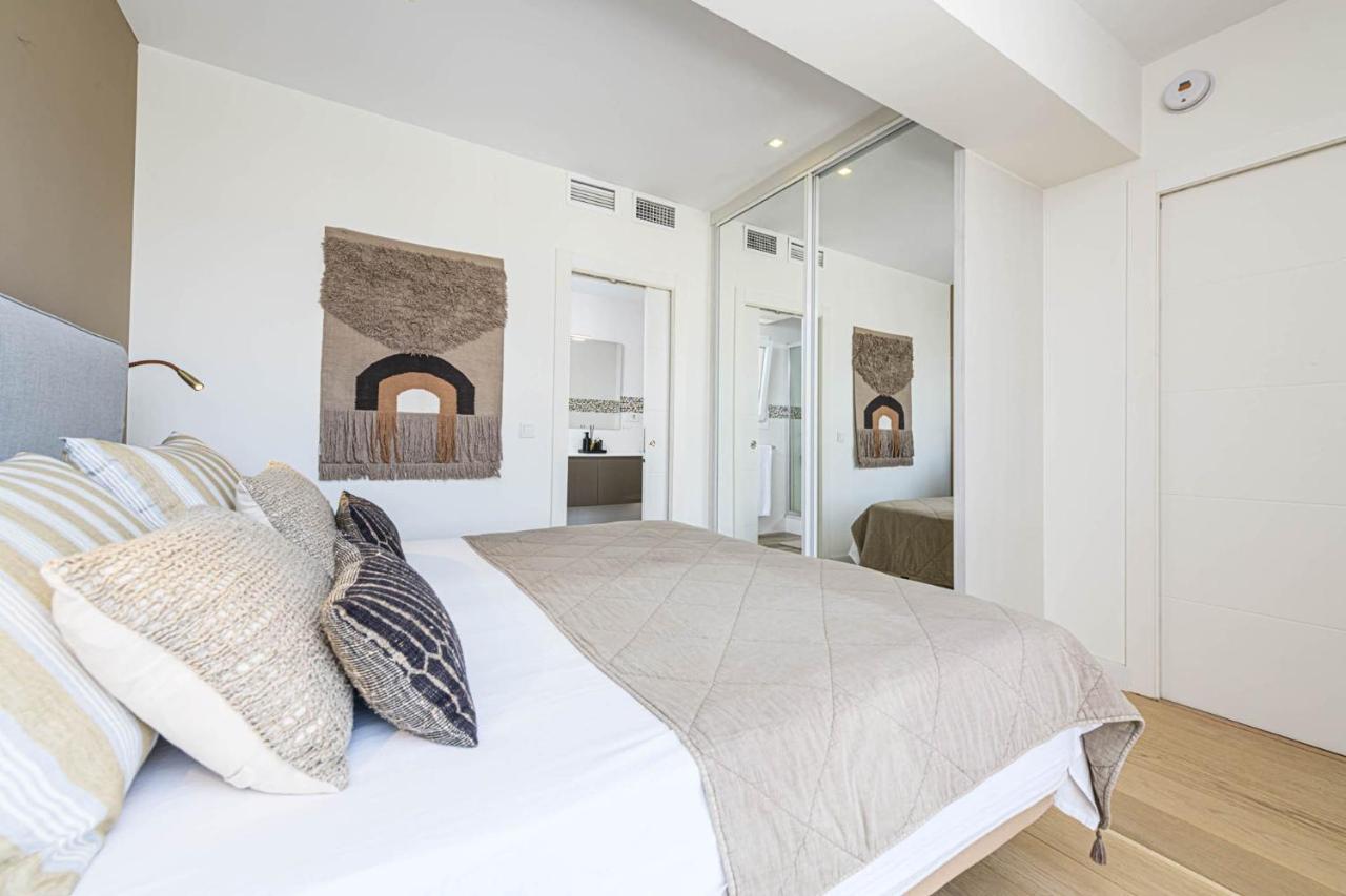 Mercedes Penthouse In By Solaga Homes