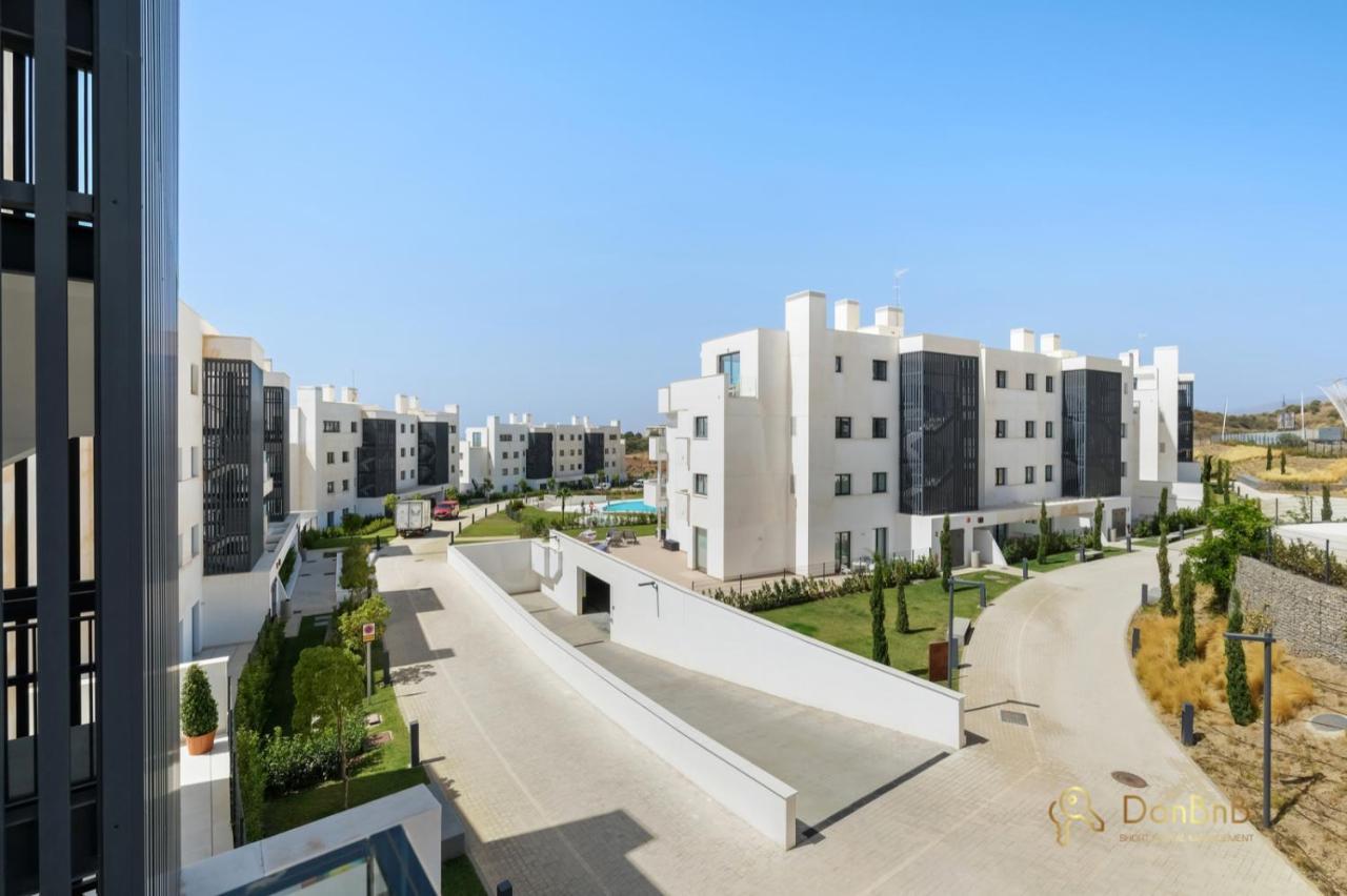 Beautiful With Views In Fuengirola Higueron West Appartamento *