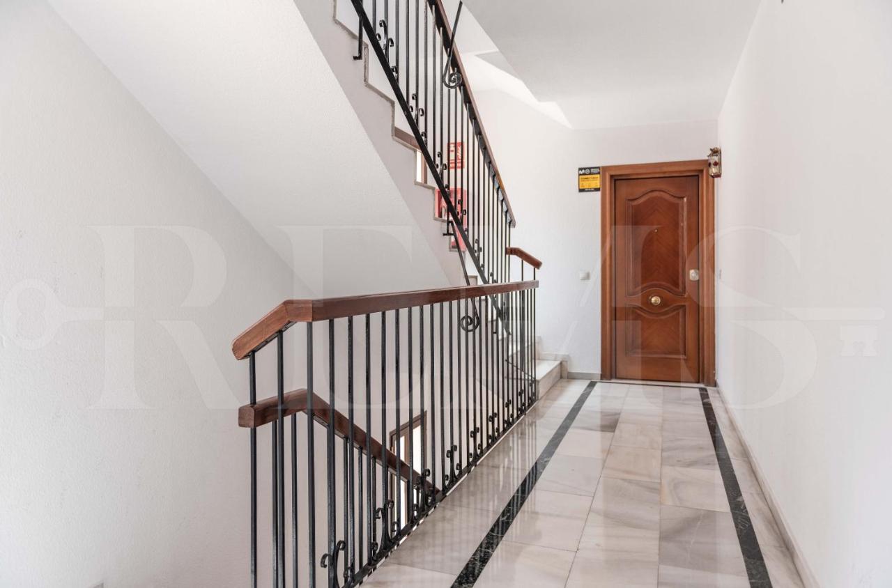 And Spacious With Parking On-site Málaga