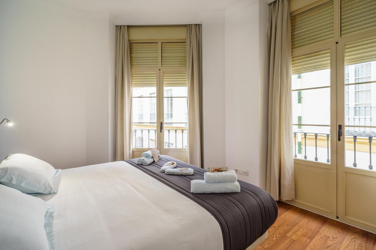 Appartement Minimal By Ele Málaga