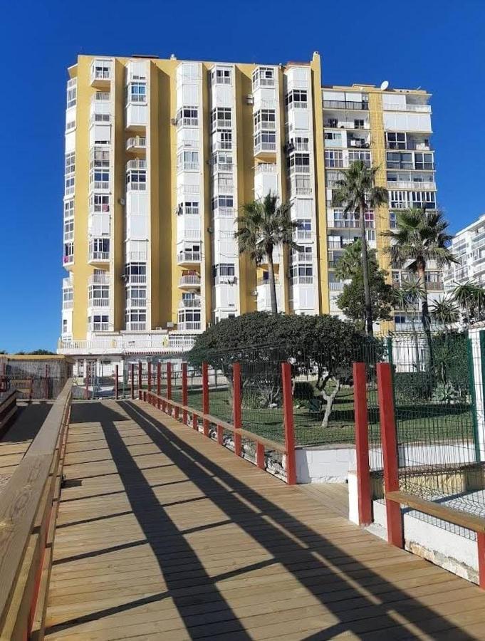Apartamento Almirante Beach Apartment