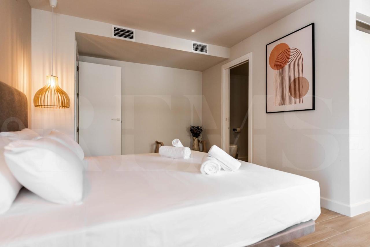 Apartment Idyllic And Spacious With Parking - Center By Rems Malaga