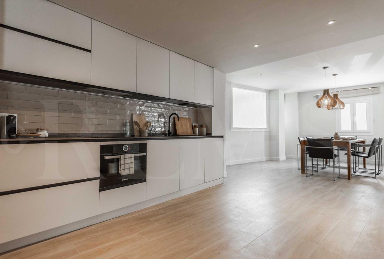 Apartment Idyllic And Spacious With Parking - Center By Rems *