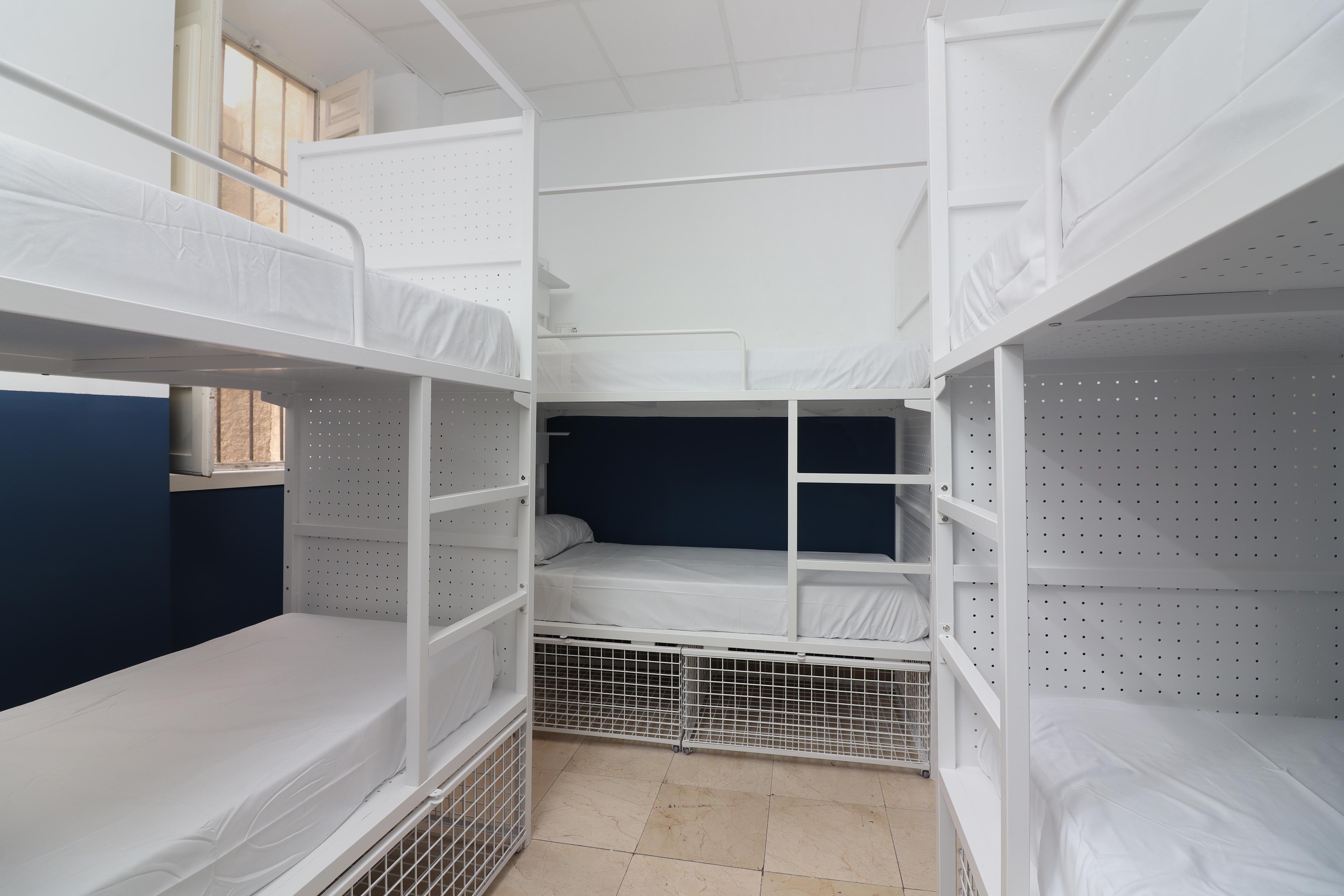 Feel Center Hostel Malaga