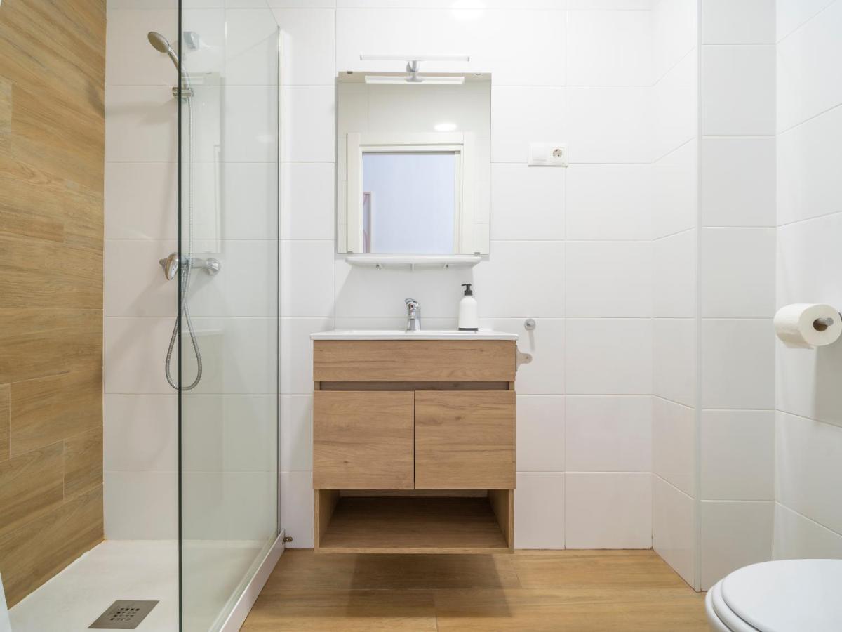 Sanders Lavender - Delightful Two-bedroom Downtown Leilighet *