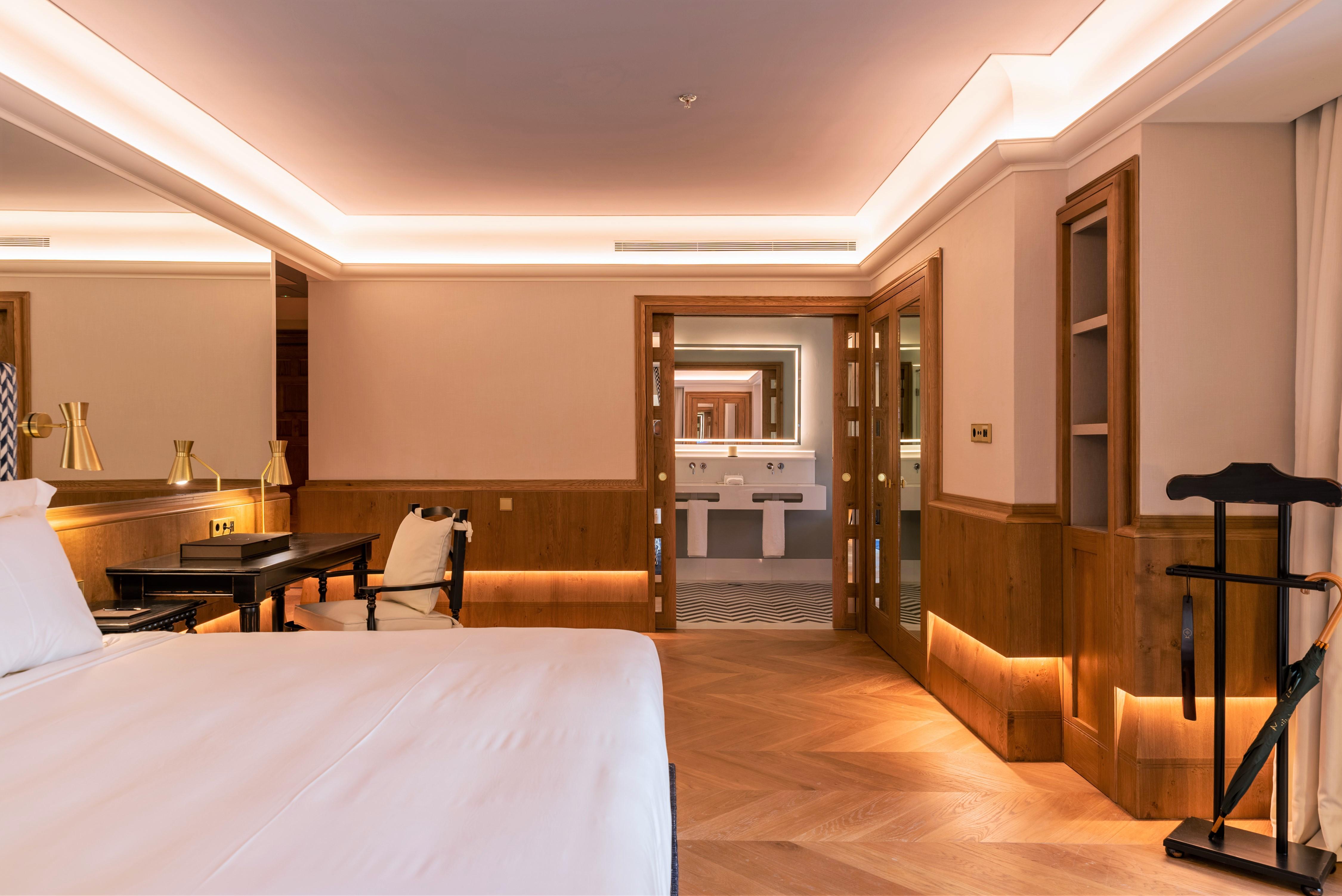 Hotel Palacio Solecio, A Small Luxury Of The World