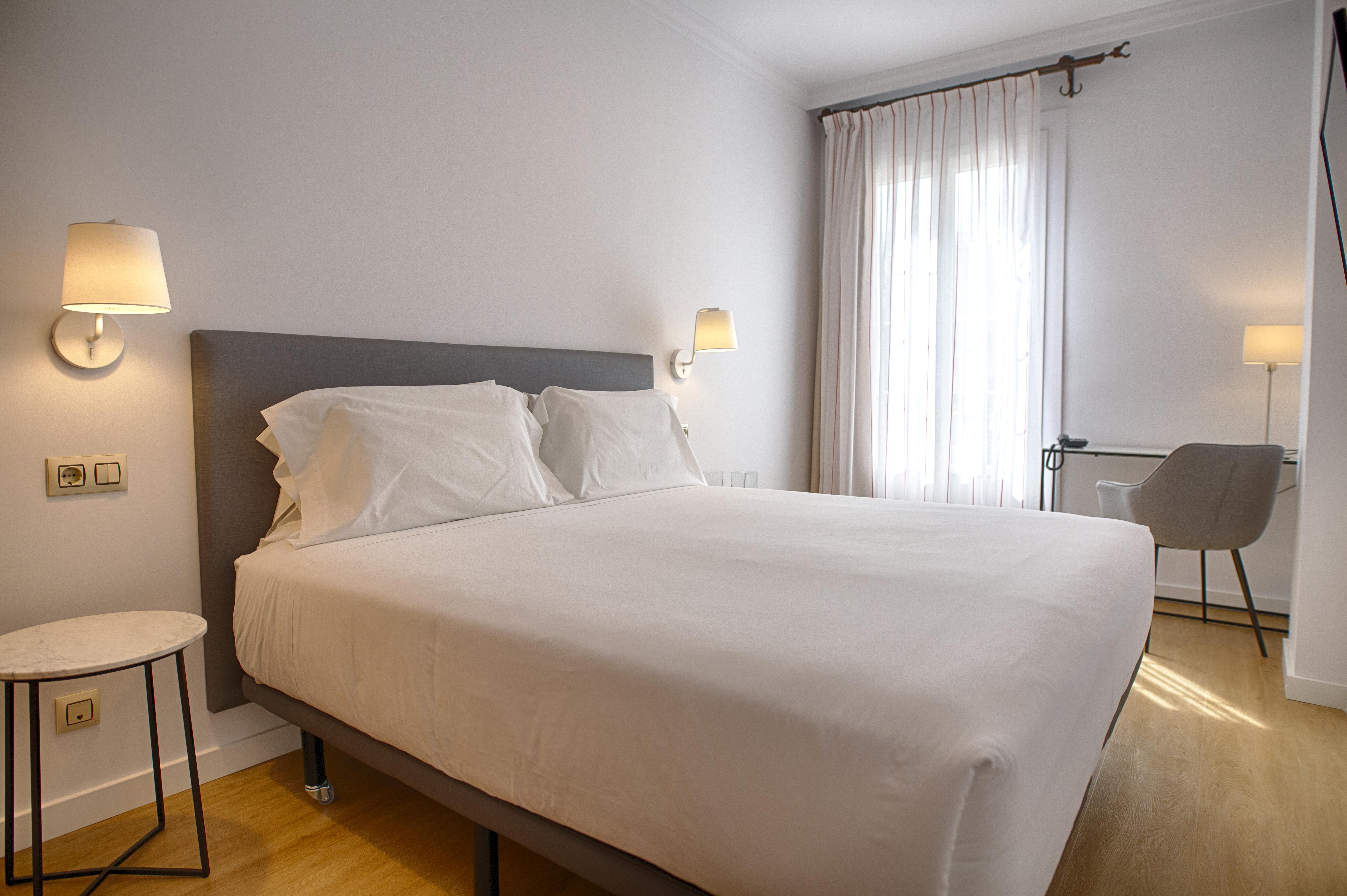 Sercotel Tribuna 3*