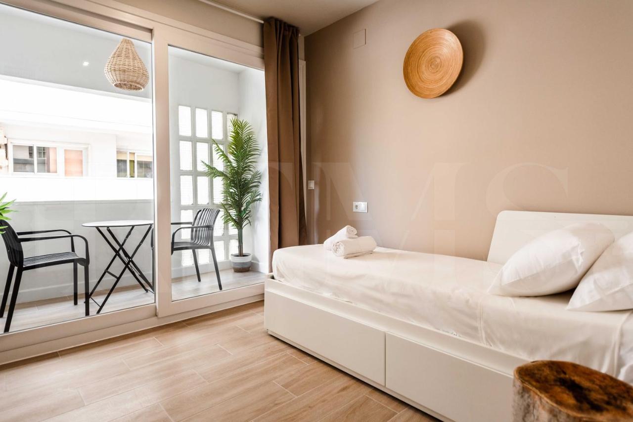 Idyllic And Spacious With Parking - Center By Rems Appartement *