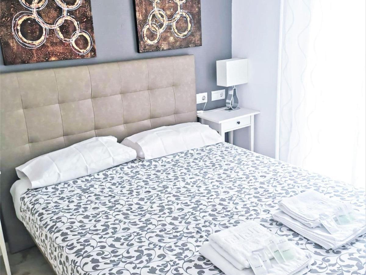 Casa vacanze Snug Right In The Center Of *
