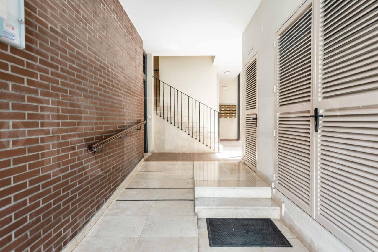 Inviting In The Heart Of By Rems *