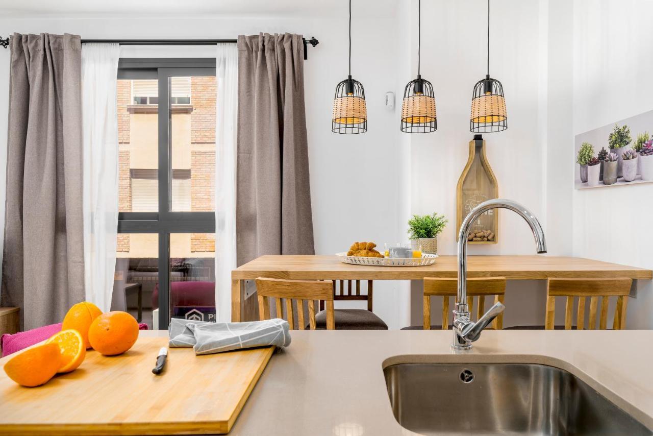 Lejlighed Deluxe Con Piscina, Terraza & Parking Málaga