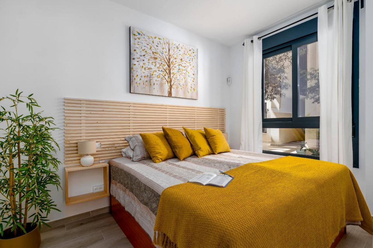Lejlighed Deluxe Con Piscina, Terraza & Parking Málaga