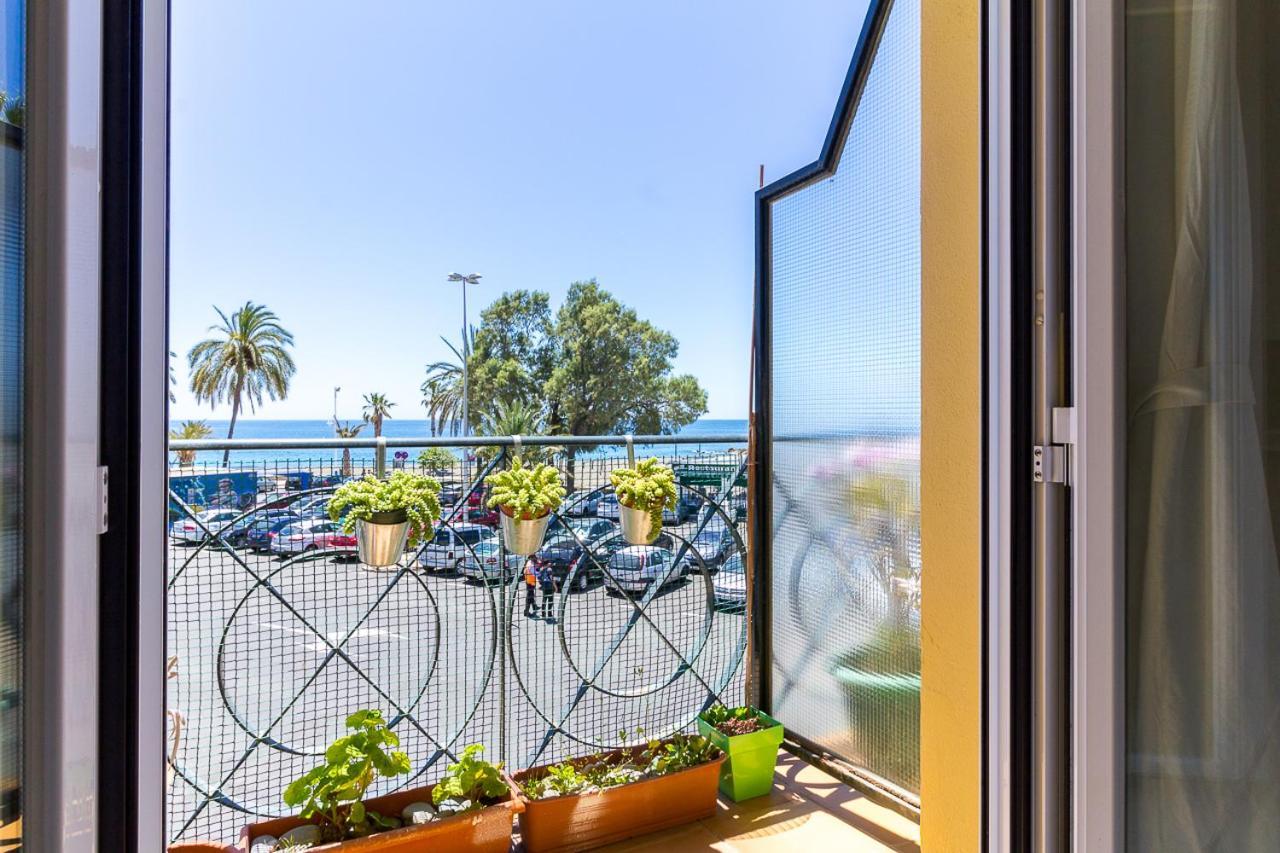 Soek Pedregalejo Seafront Holidays Homes * Málaga