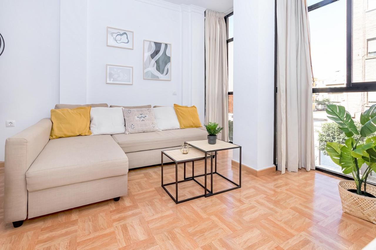 Victoria Center Apartment *
