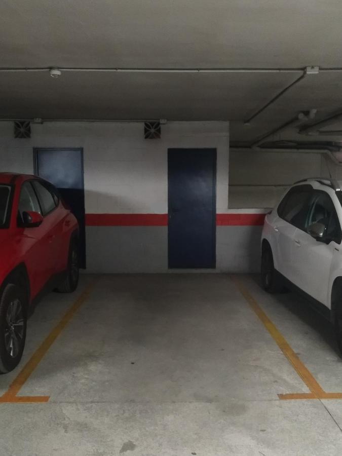 Leilighet Yellow Duplex Free Parking And Terrace