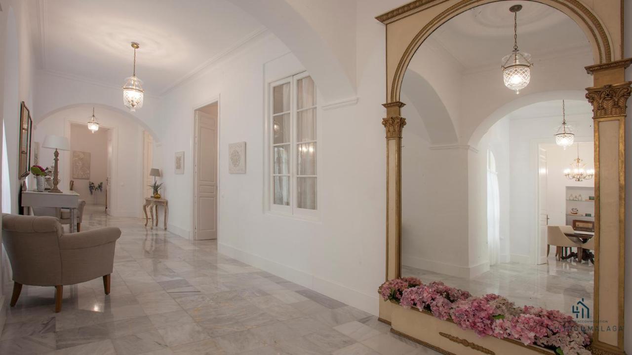 Living4malaga Aduana Presidential Lägenhet Málaga