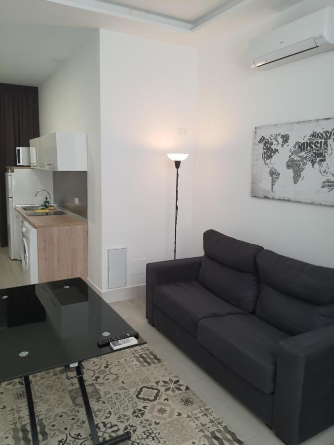 Hermoso Piso A 3 Min De La Estacion De Bus Y Tren Ave Apartamento Málaga