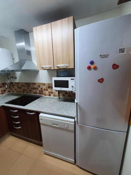 Precioso Con Patio. Apartamento