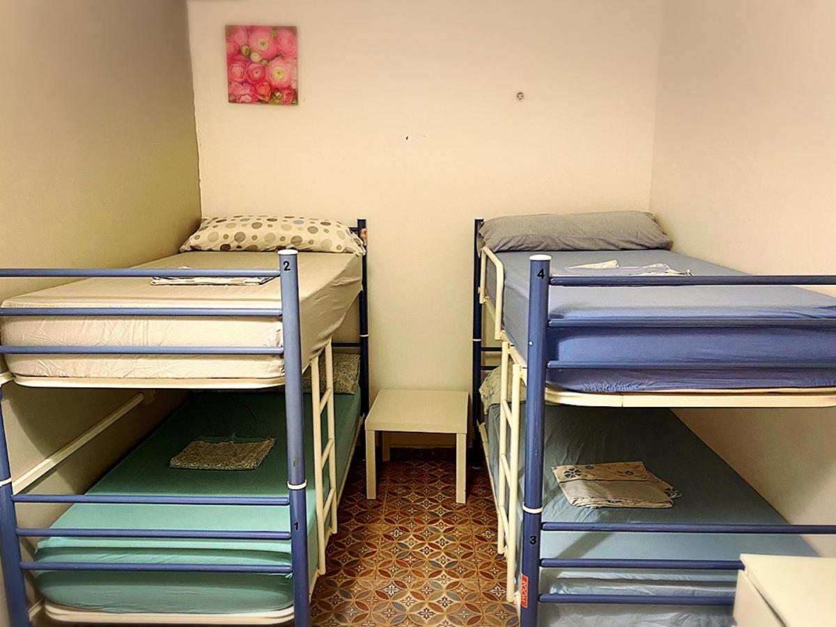 Cathedral Centro Hostel *