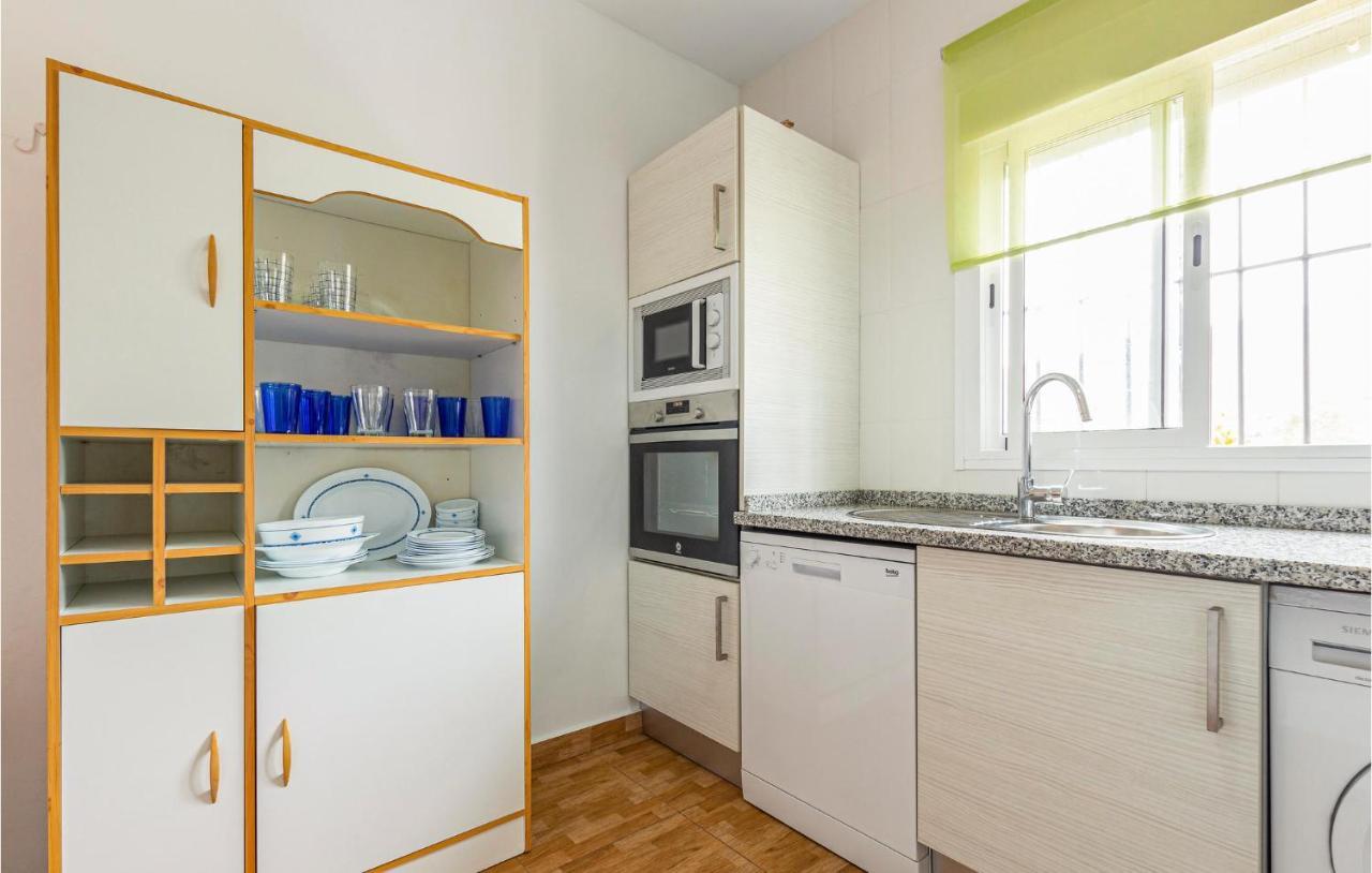 3 Bedroom Stunning In *