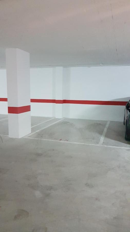 Apartment A Space That Feels Like With Private Parking Málaga