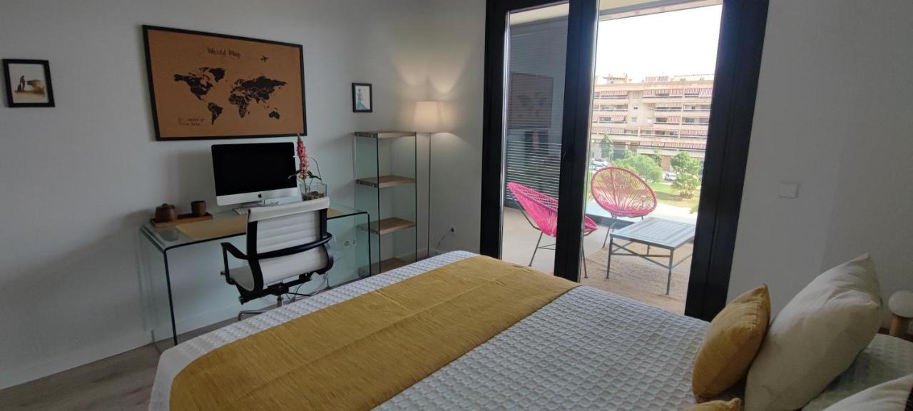 Teatinos Apartment *