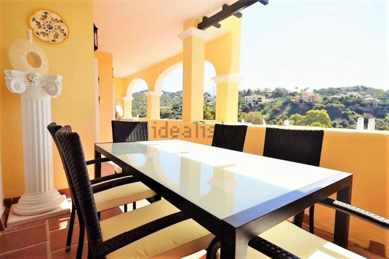 Alloggio in famiglia Bedrooms In Amazing Share Luxury Place In Marbella *