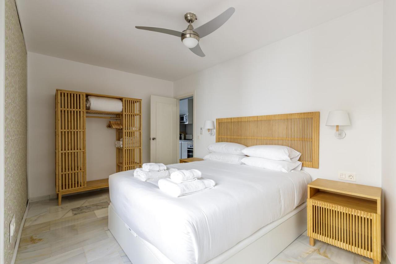 Caleta Homes - Pompidou